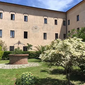 Casa Mater Ecclesiae Hotel